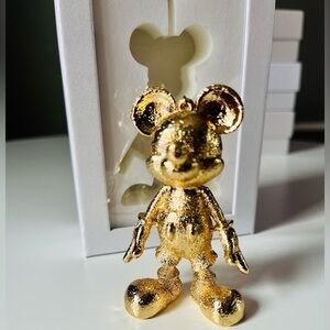 Disney x BaubleBar Gold Mickey Mouse Bag Charm Keychain NWT